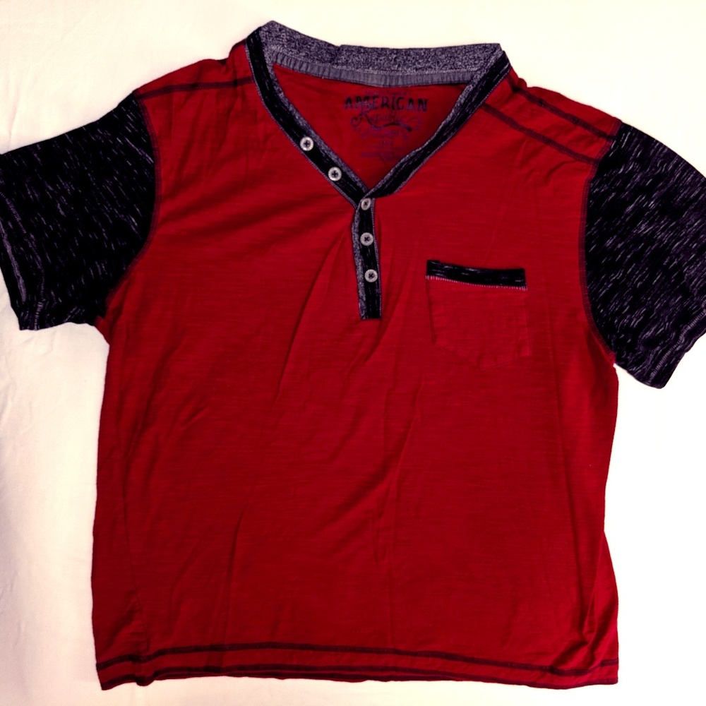 American Republic Short-Sleeve V-Neck